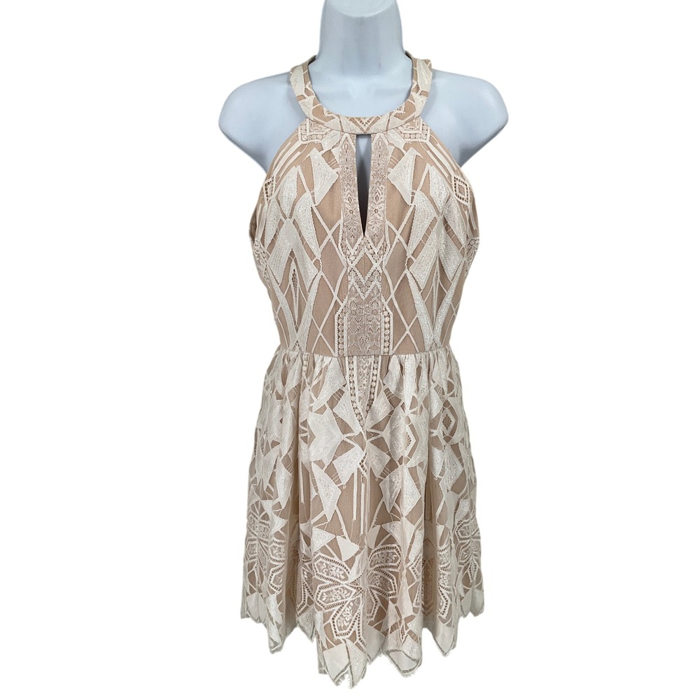 BCBGMAXAZRIA Halter Lace Dress Women 2 Ivory Keyhole Boho Party Elegant Cocktail